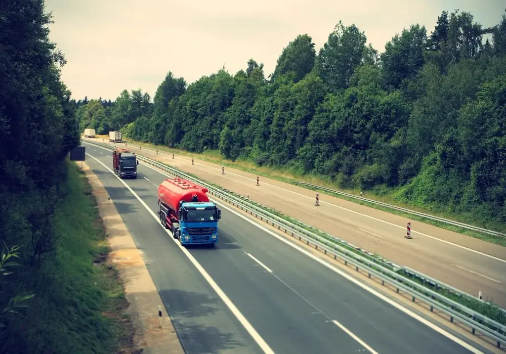 Czy autostrady w wakacje są płatne? Sprawdź, gdzie są darmowe odcinki