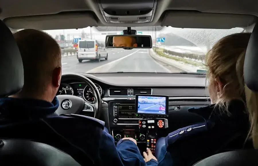 Zdjęcie Czy za przekroczenie prędkości na autostradzie można stracić prawo jazdy?
