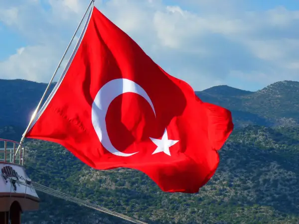 Antalya czy jest bezpiecznie? Odkryj prawdę o bezpieczeństwie dla turystów