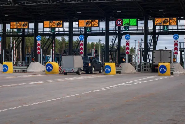 Czy można płacić kartą na autostradzie A1? Sprawdź dostępne metody płatności
