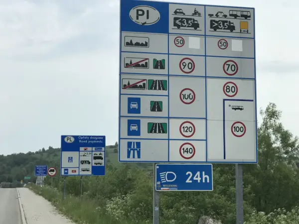 Ile km/h można jechać na autostradzie? Sprawdź limity prędkości